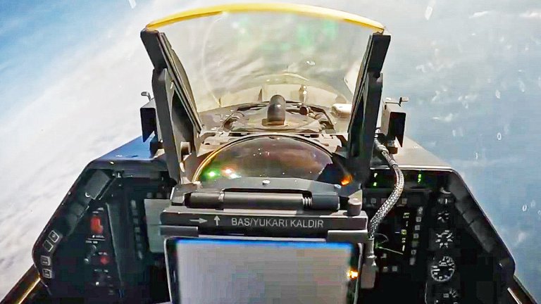Turkey has begun using tablet computers in the cockpits of its F-16s to enable rapid integration of new locally developed weapons. The development has interesting parallels with Ukraine’s use of such devices to allow its Soviet-era jets to employ Western air-to-ground weapons.